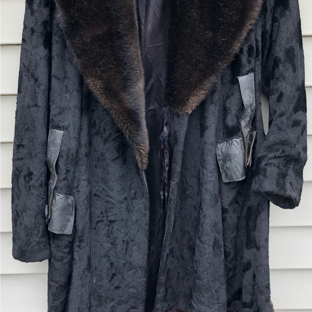 Black Faux Fur Collar Men's Coat